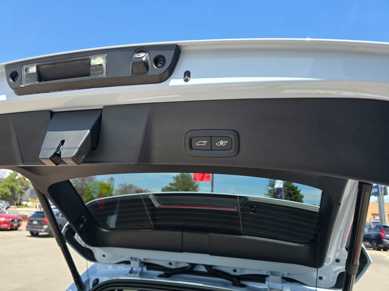 2025 Volvo XC40 CORE BRIGHT THEME-16