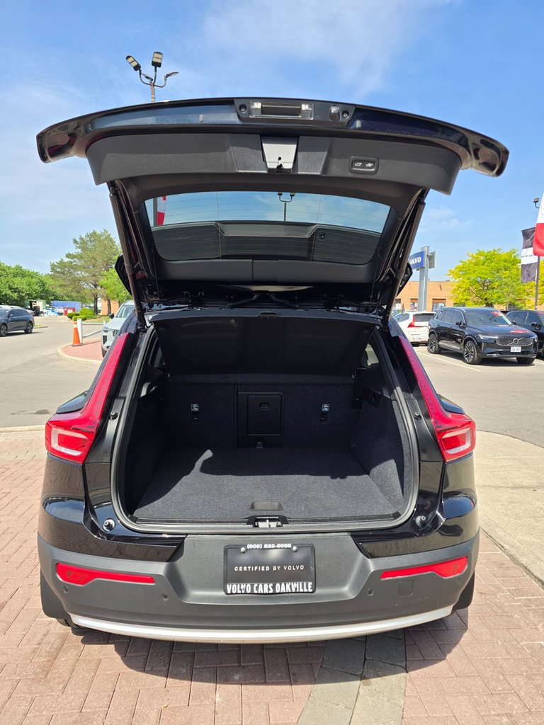 2025 Volvo XC40 CORE BRIGHT THEME-15