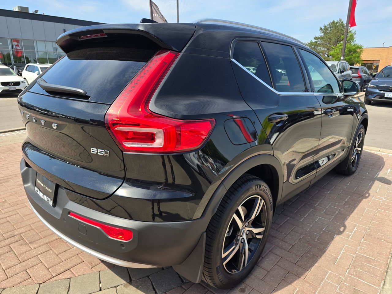 2025 Volvo XC40 CORE BRIGHT THEME-14