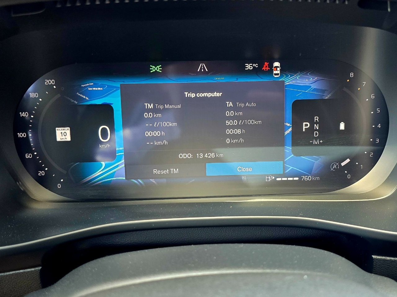 2025 Volvo XC40 CORE BRIGHT THEME-1