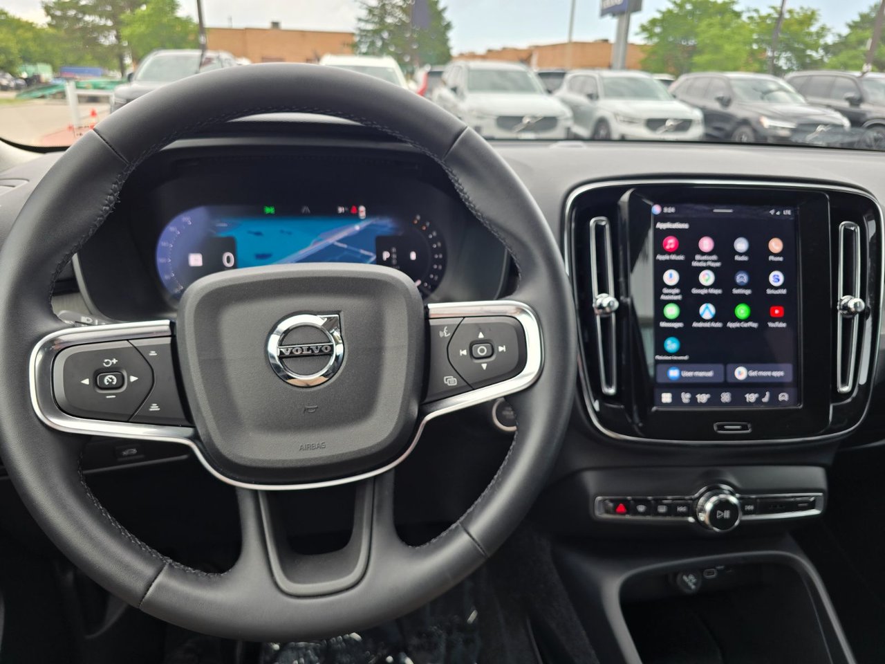 2025 Volvo XC40 CORE BRIGHT THEME-26