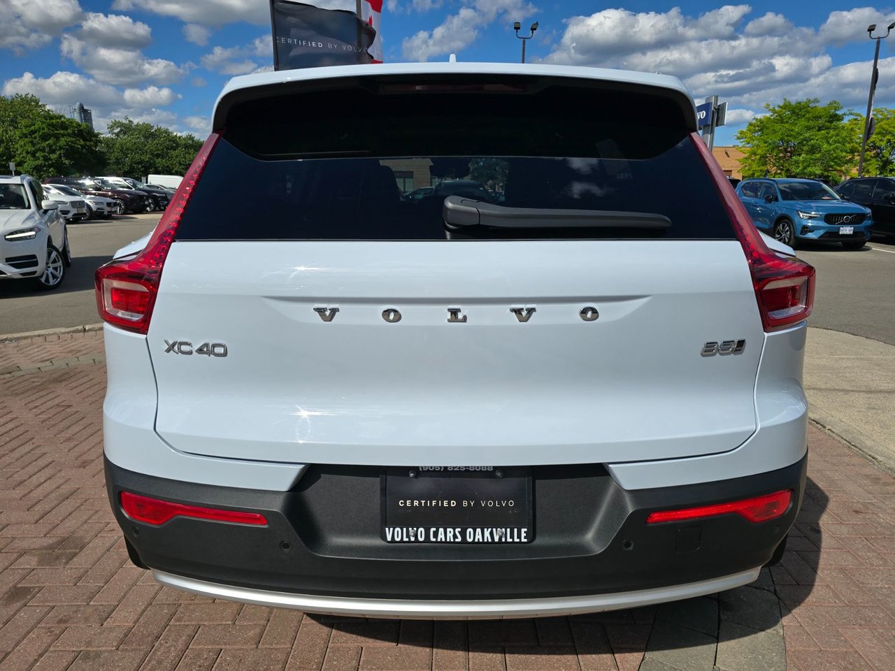 2025 Volvo XC40 CORE BRIGHT THEME-13