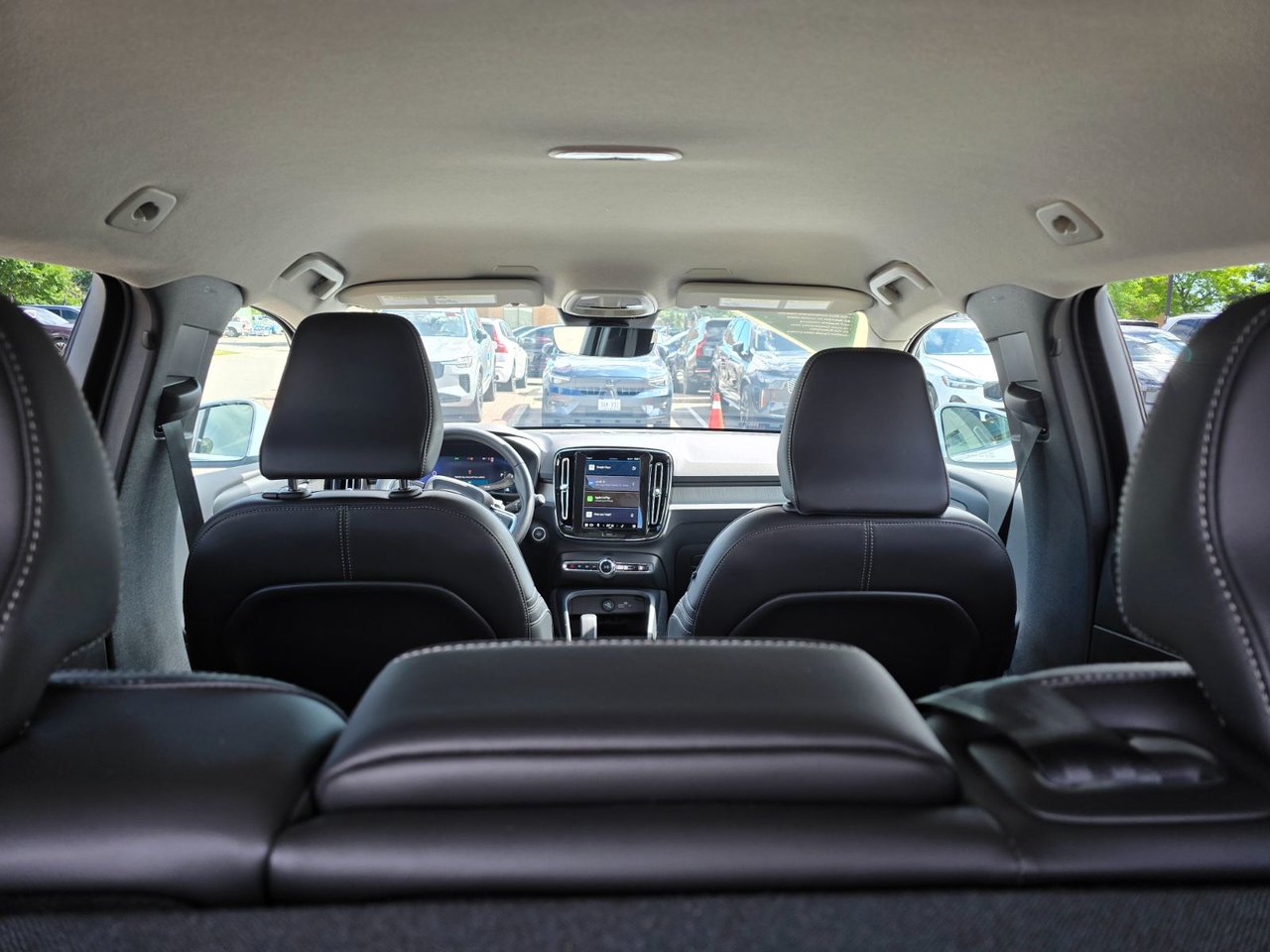 2025 Volvo XC40 CORE BRIGHT THEME-6