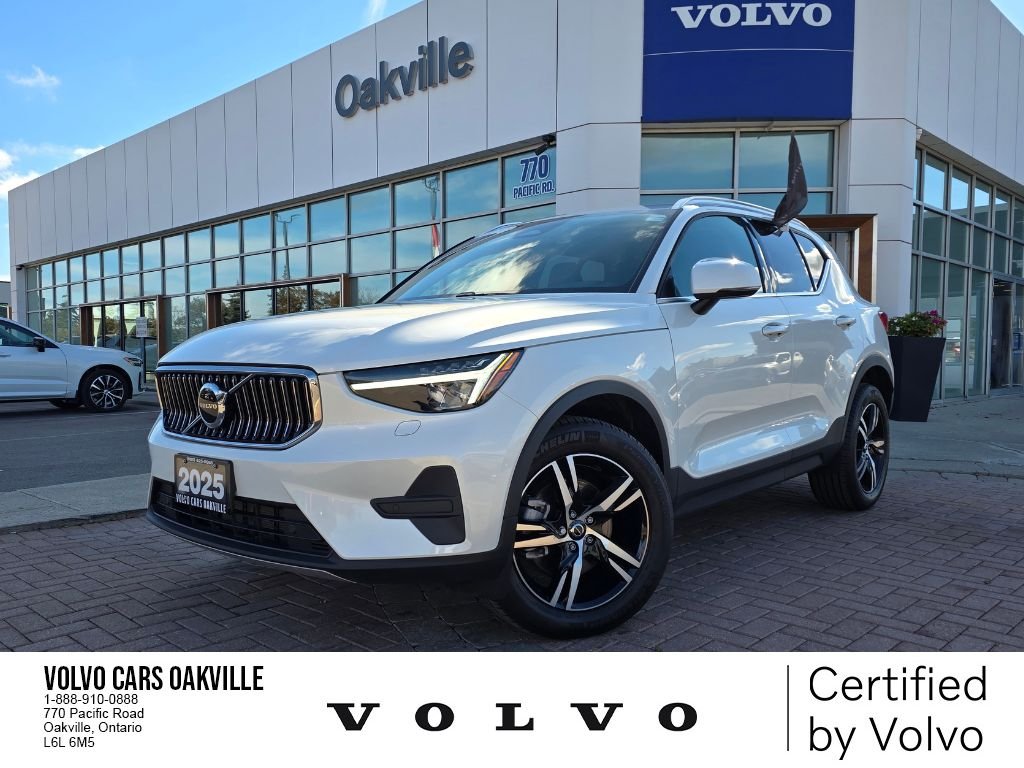 2025 Volvo XC40 CORE BRIGHT THEME-0