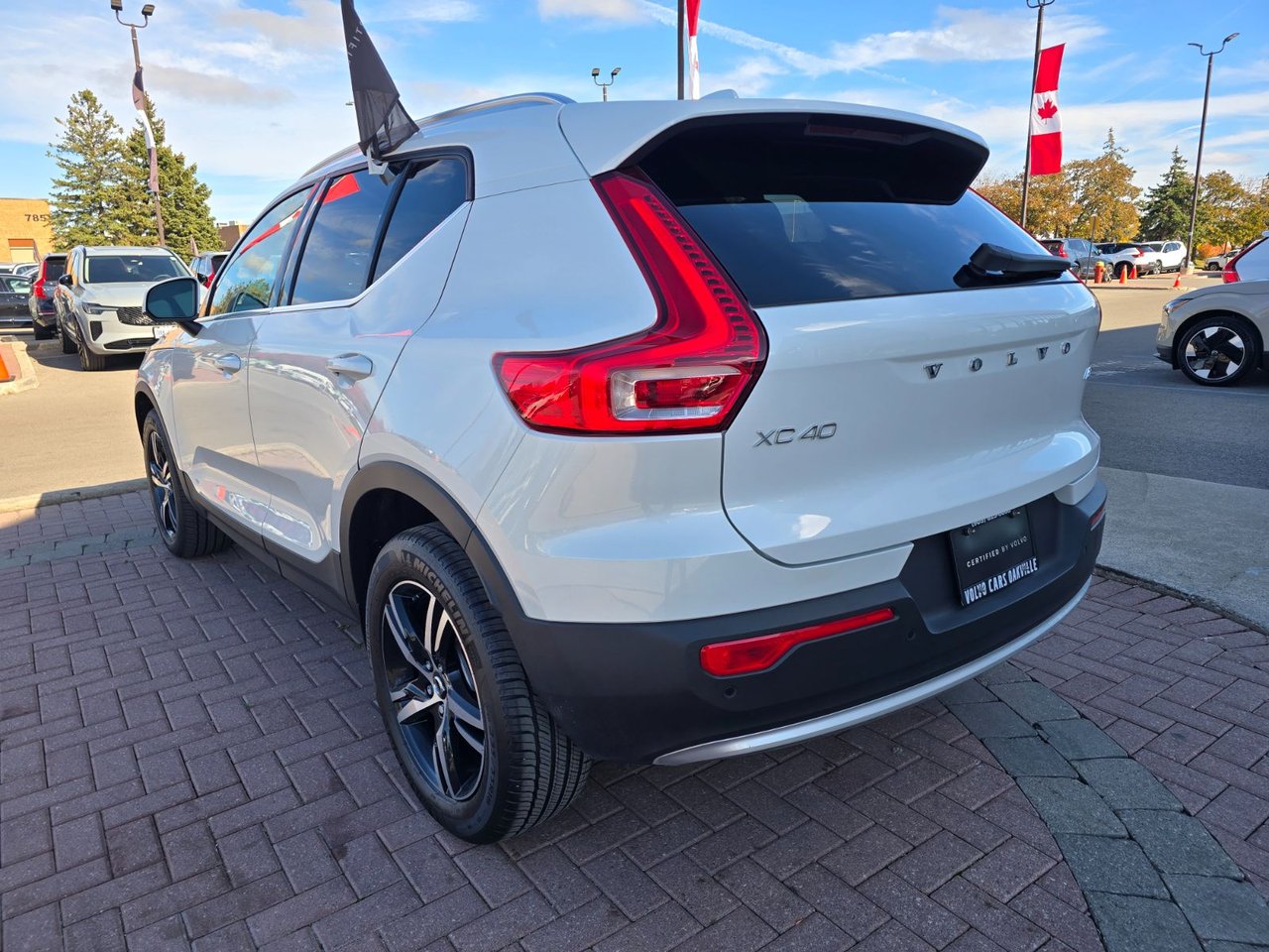 2025 Volvo XC40 CORE BRIGHT THEME-11