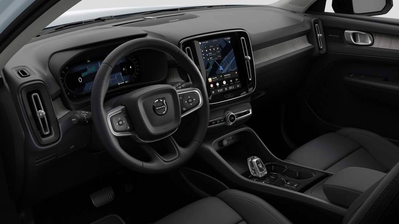 2026 Volvo XC40 Plus Dark Theme-9