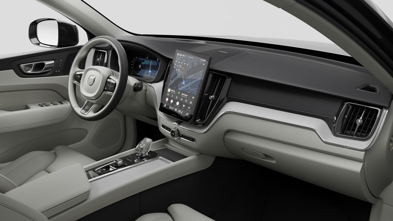 2027 Volvo XC60 Plug-in hybrid Ultra (Dark Theme)-9