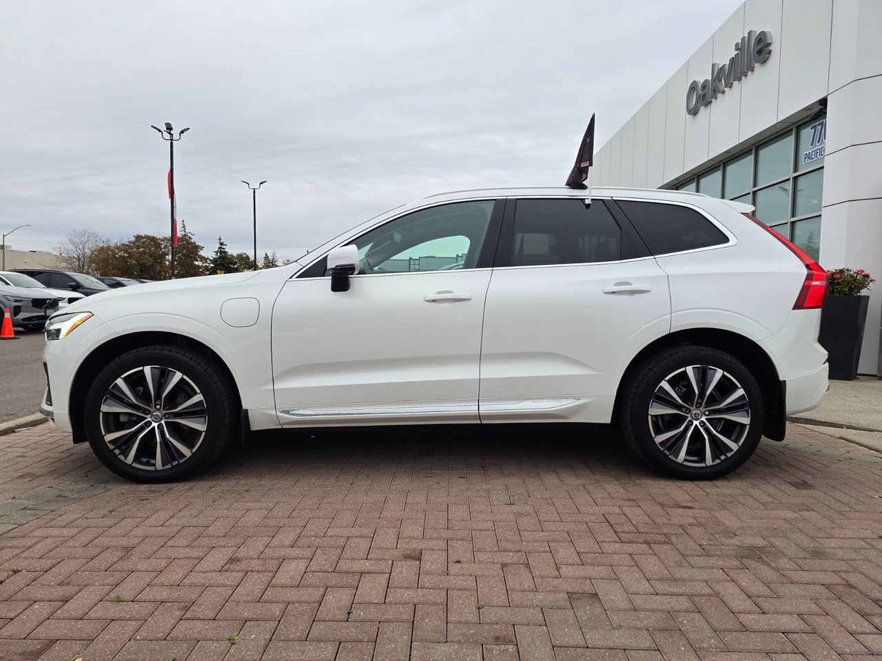 2022 Volvo XC60 RECHARGE INSCRIPTION EXPRESSION-9