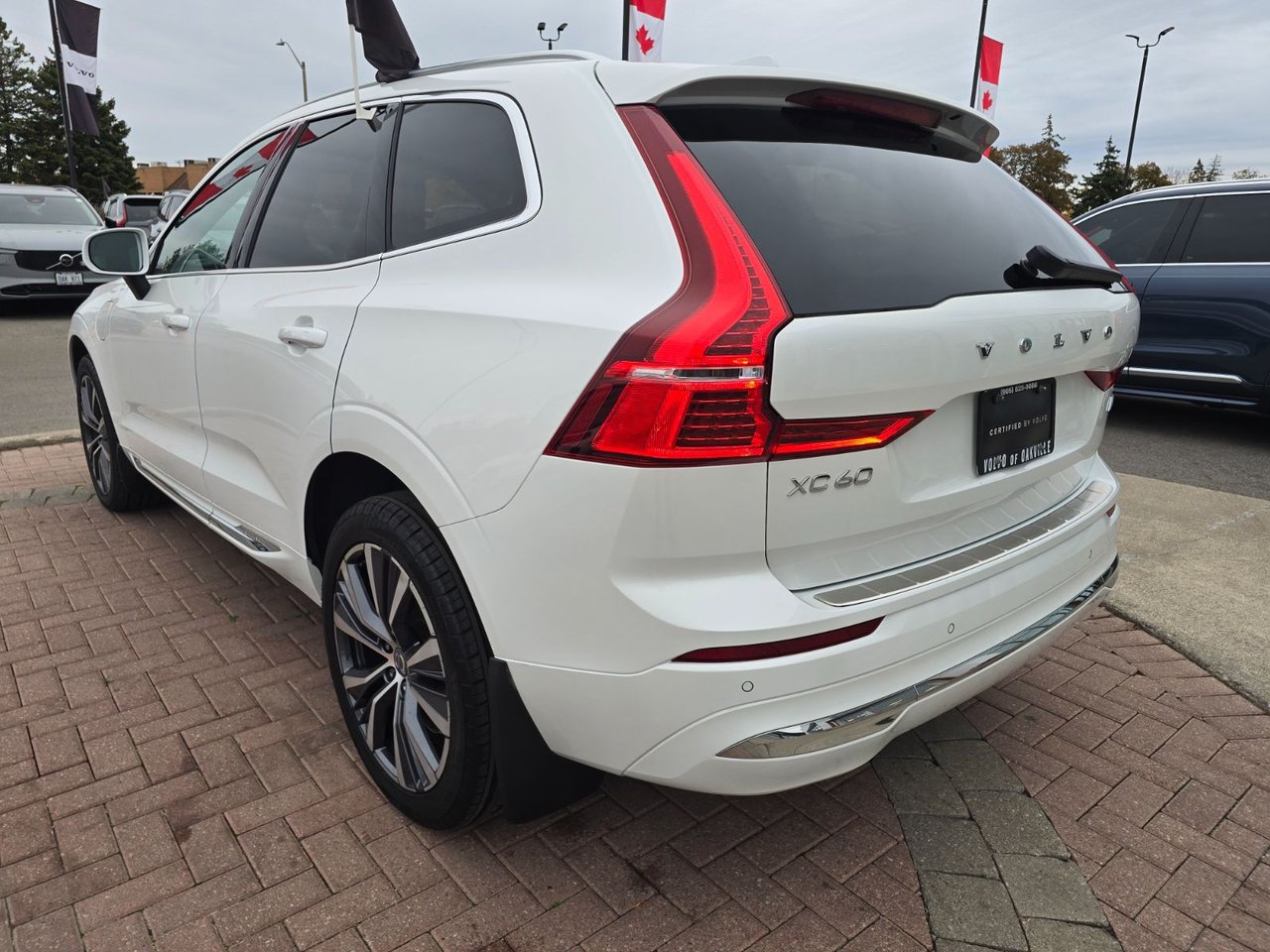 2022 Volvo XC60 RECHARGE INSCRIPTION EXPRESSION-11