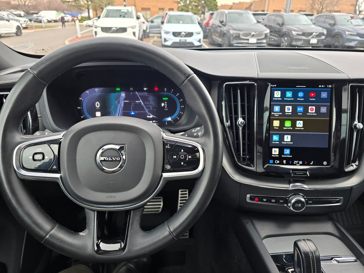 2022 Volvo XC60 RECHARGE R-DESIGN-29