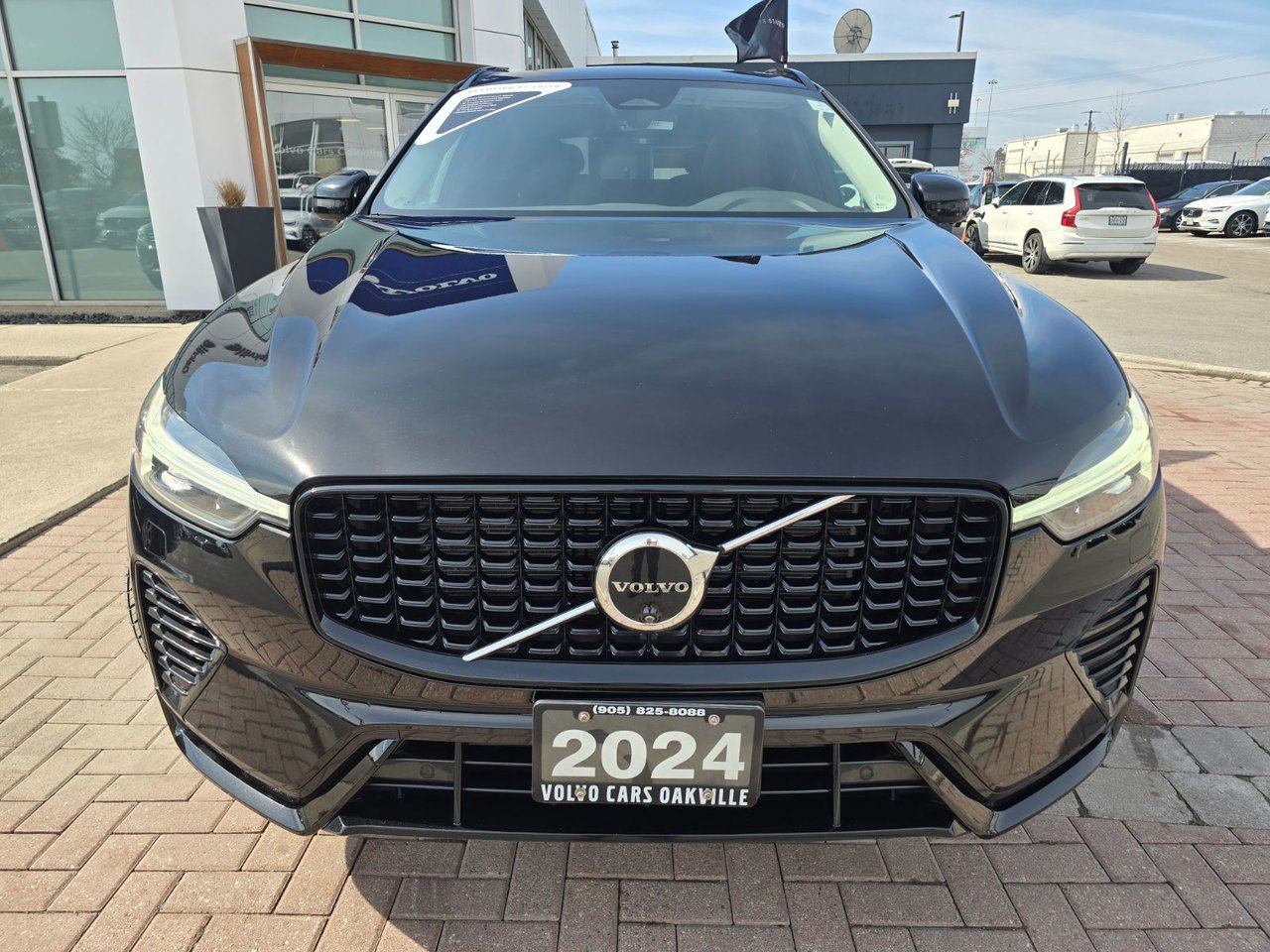 2024 Volvo XC60 RECHARGE PLUS DARK THEME-3