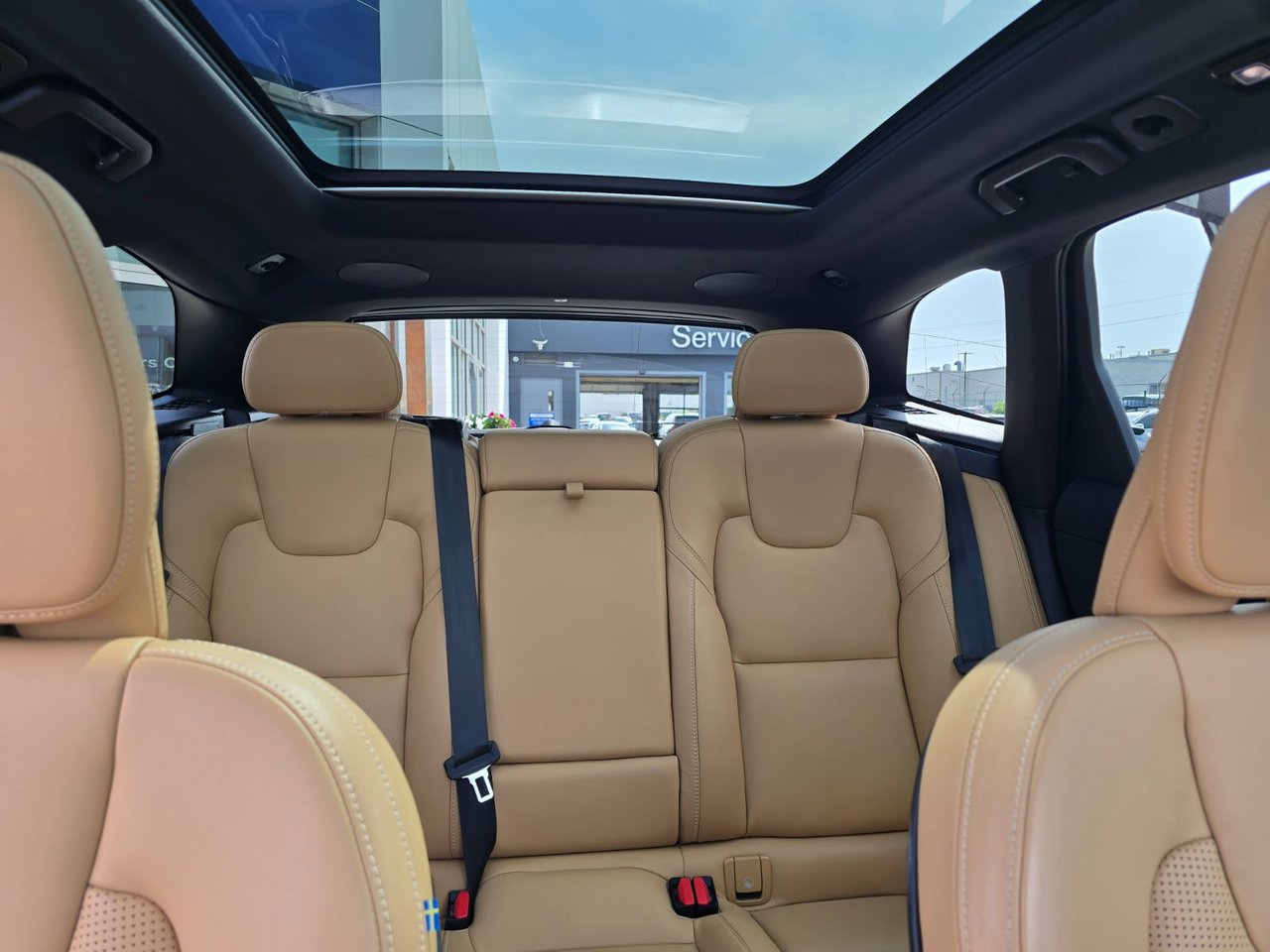 2023 Volvo XC60 ULTIMATE BRIGHT THEME-8