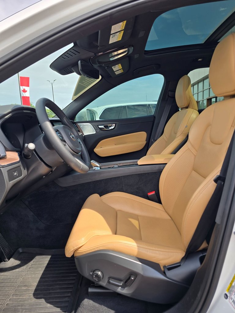 2023 Volvo XC60 ULTIMATE BRIGHT THEME-24