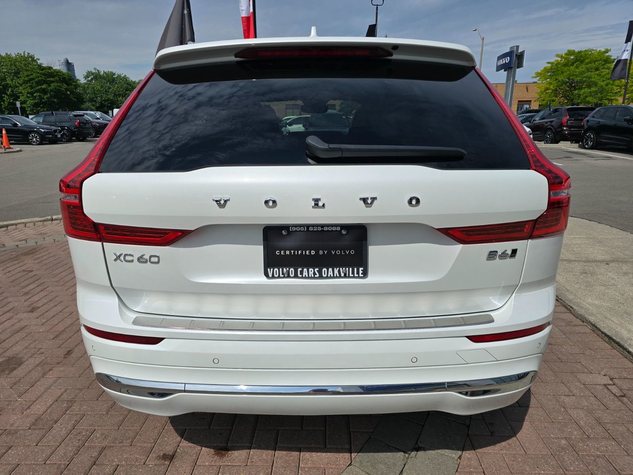 2023 Volvo XC60 ULTIMATE BRIGHT THEME-13