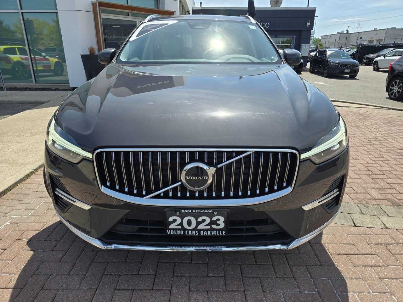 2023 Volvo XC60 PLUS BRIGHT THEME-3