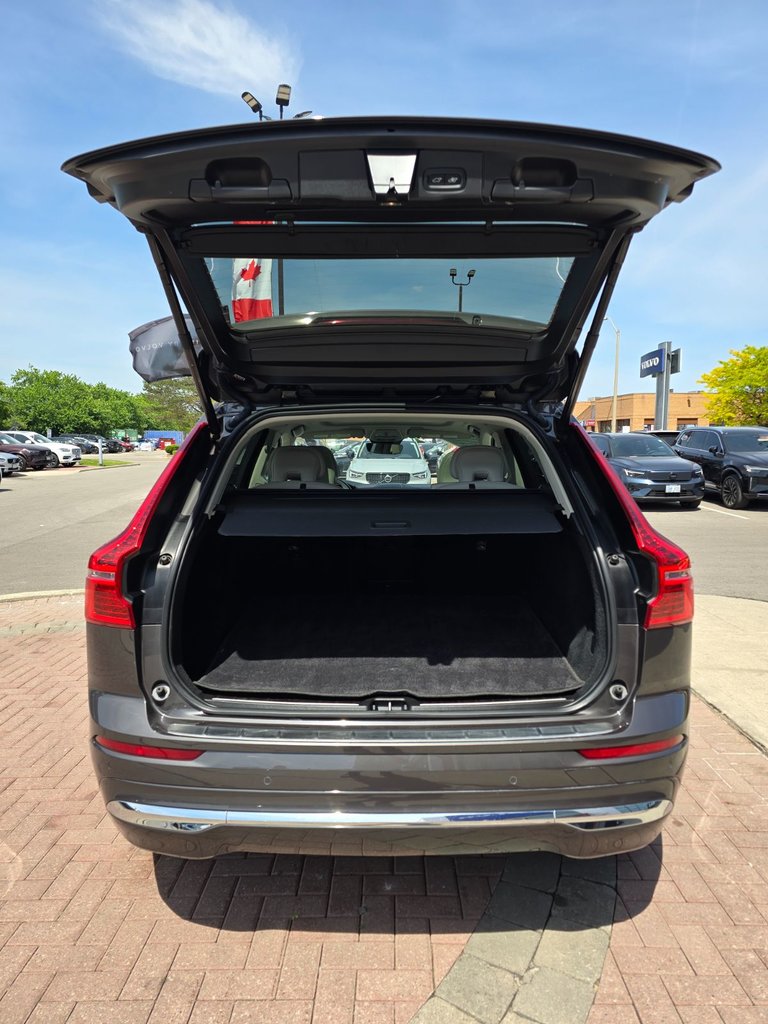 2023 Volvo XC60 PLUS BRIGHT THEME-15