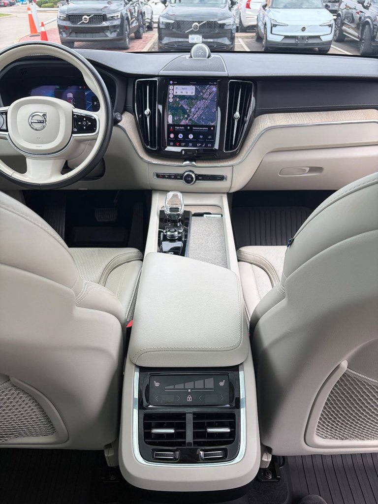 2023 Volvo XC60 ULTIMATE BRIGHT THEME-21