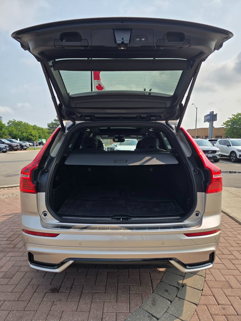 2023 Volvo XC60 ULTIMATE DARK THEME-15