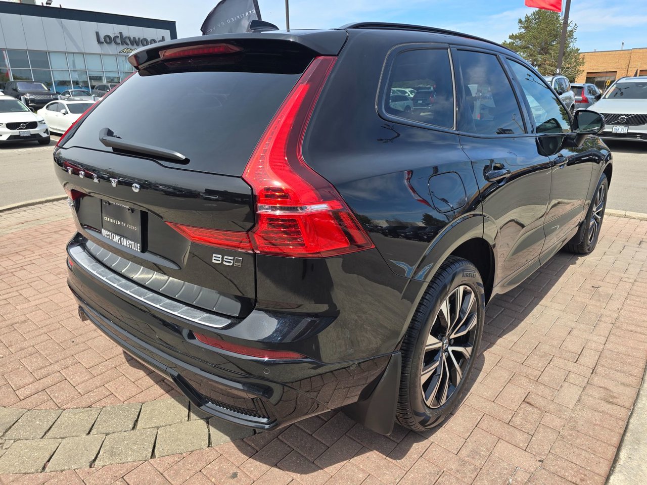 2025 Volvo XC60 PLUS DARK THEME-14
