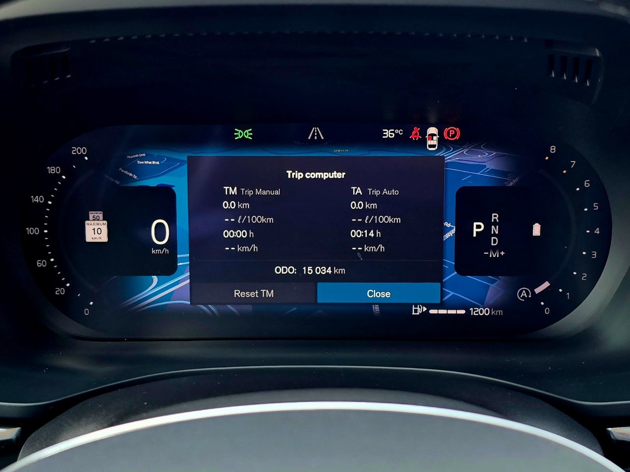 2025 Volvo XC60 PLUS DARK THEME-1