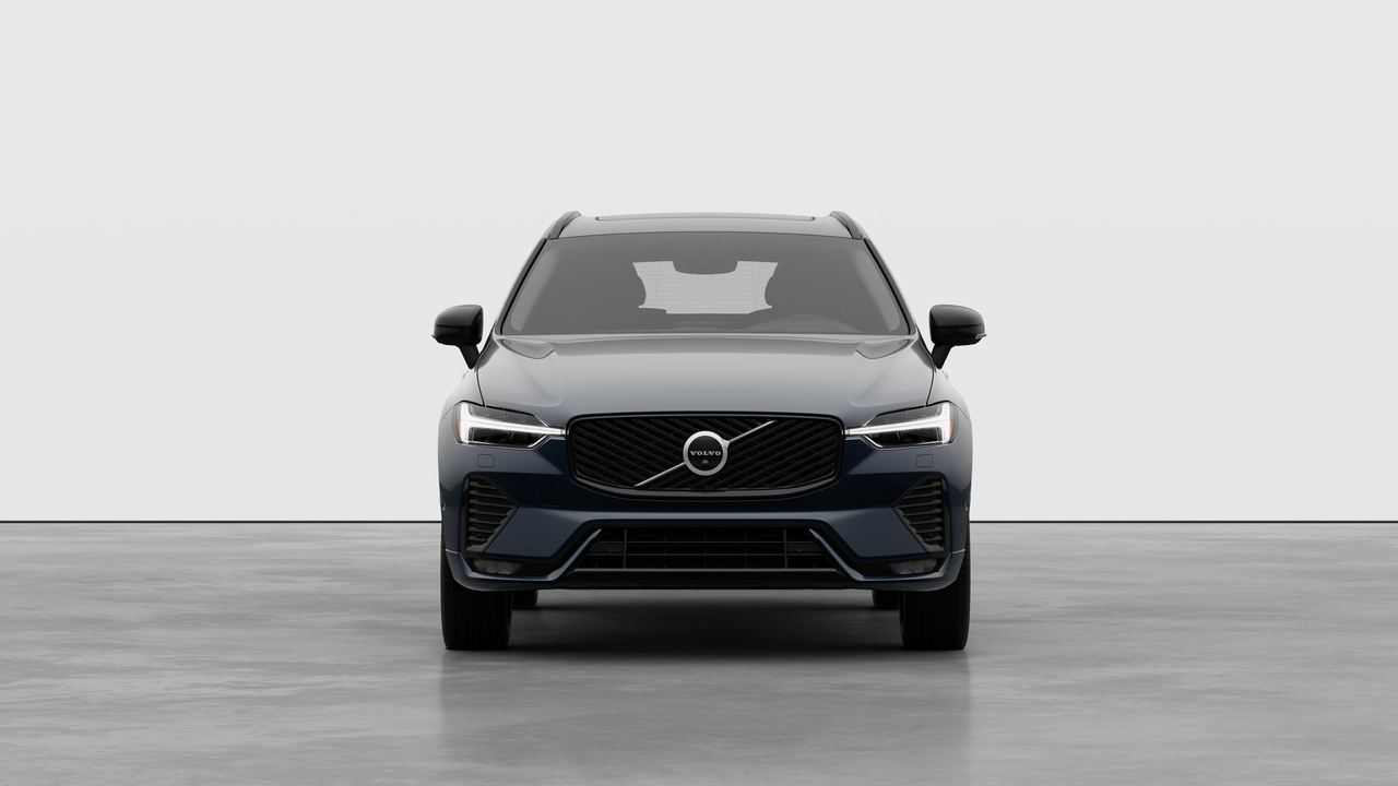 2027 Volvo XC60 Plus Dark Theme-4