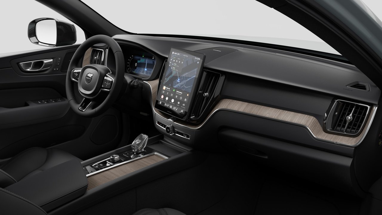 2027 Volvo XC60 Plus Dark Theme-9