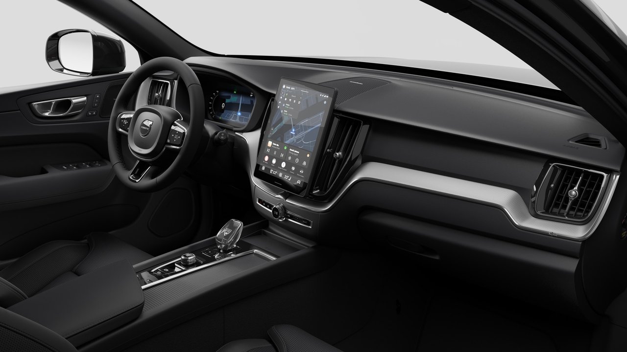 2027 Volvo XC60 Plus Black Edition-9