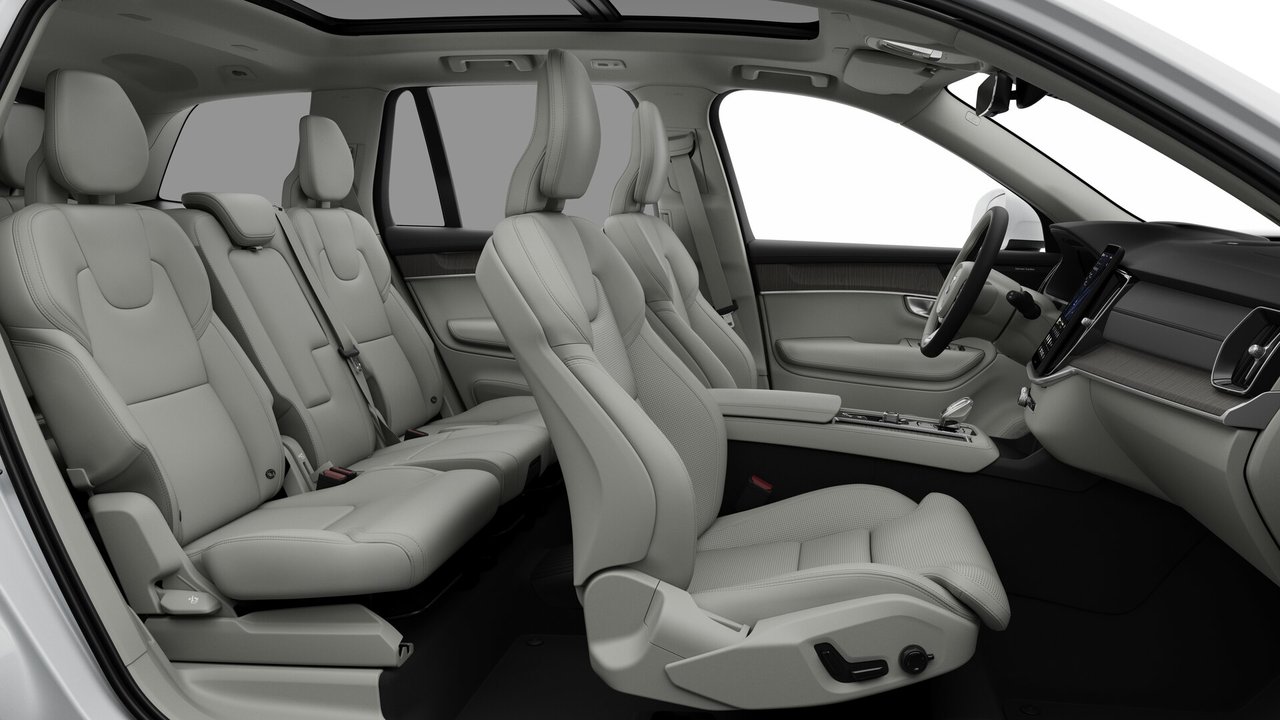 2026 Volvo XC90 Plug-in hybrid Ultra 7-Seater (Bright Theme)-12