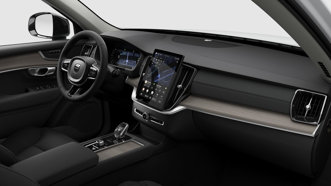 2026 Volvo XC90 Plug-In Hybrid Plus Dark Theme-9