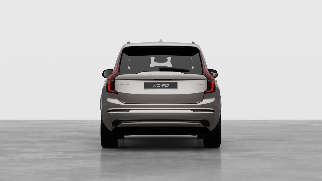 2027 Volvo XC90 Plug-in hybrid Ultra 7-Seater (Dark Theme)-5