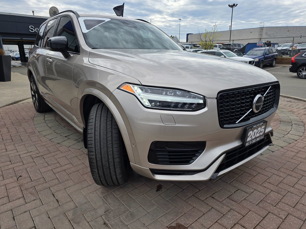 2023 Volvo XC90 RECHARGE ULTIMATE DARK THEME-5