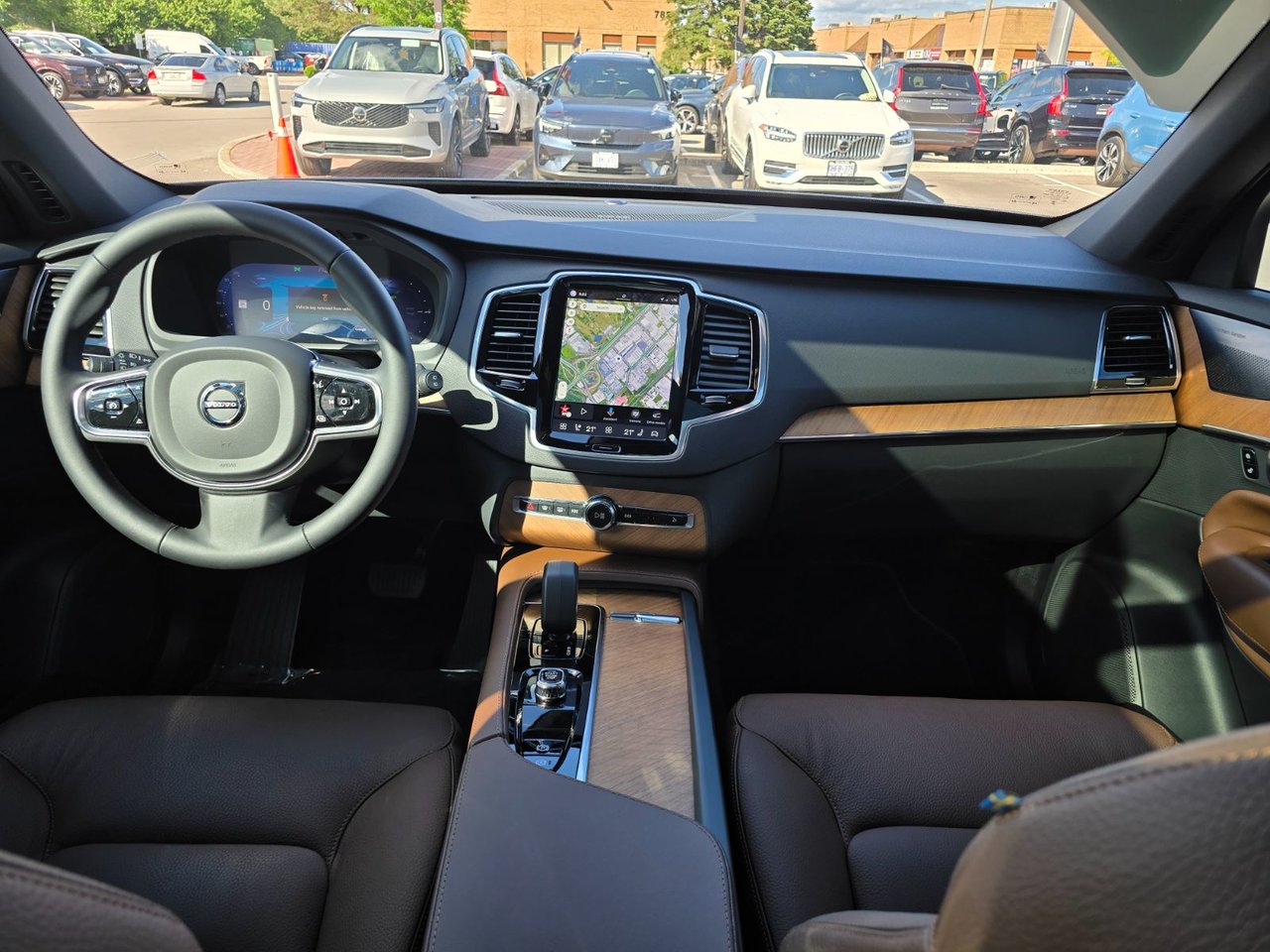 2023 Volvo XC90 RECHARGE PLUS DARK THEME-4