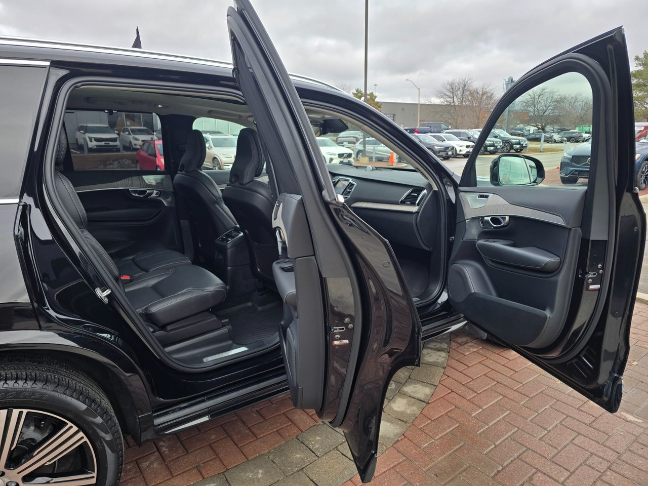 2024 Volvo XC90 RECHARGE ULTIMATE BRIGHT THEME-10