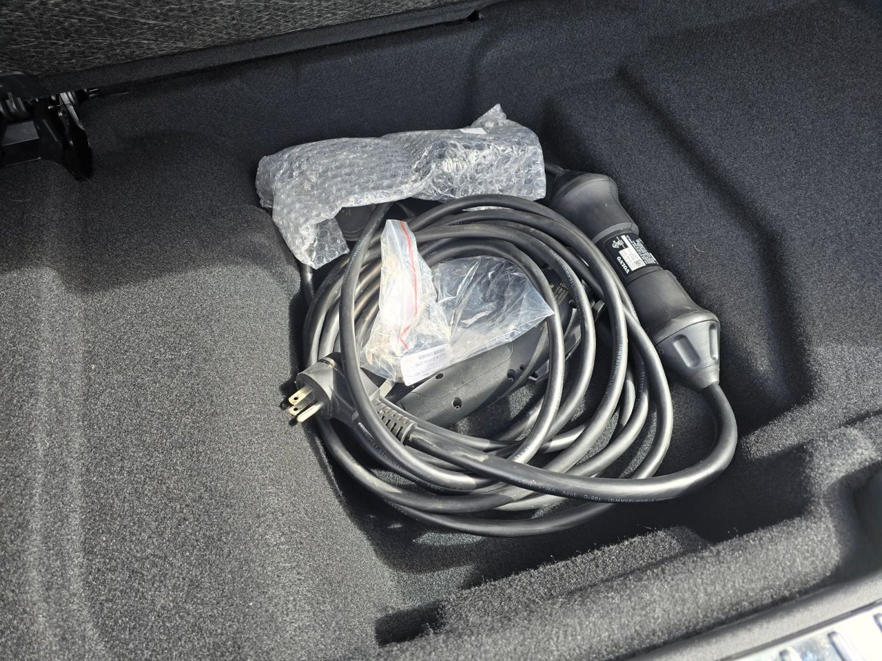 2024 Volvo XC90 RECHARGE ULTIMATE BRIGHT THEME-12