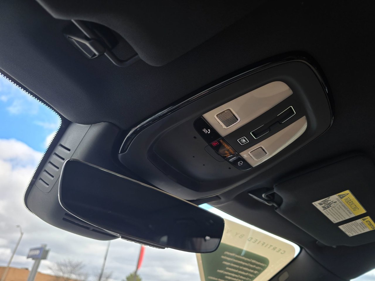 2024 Volvo XC90 RECHARGE ULTIMATE BRIGHT THEME-31