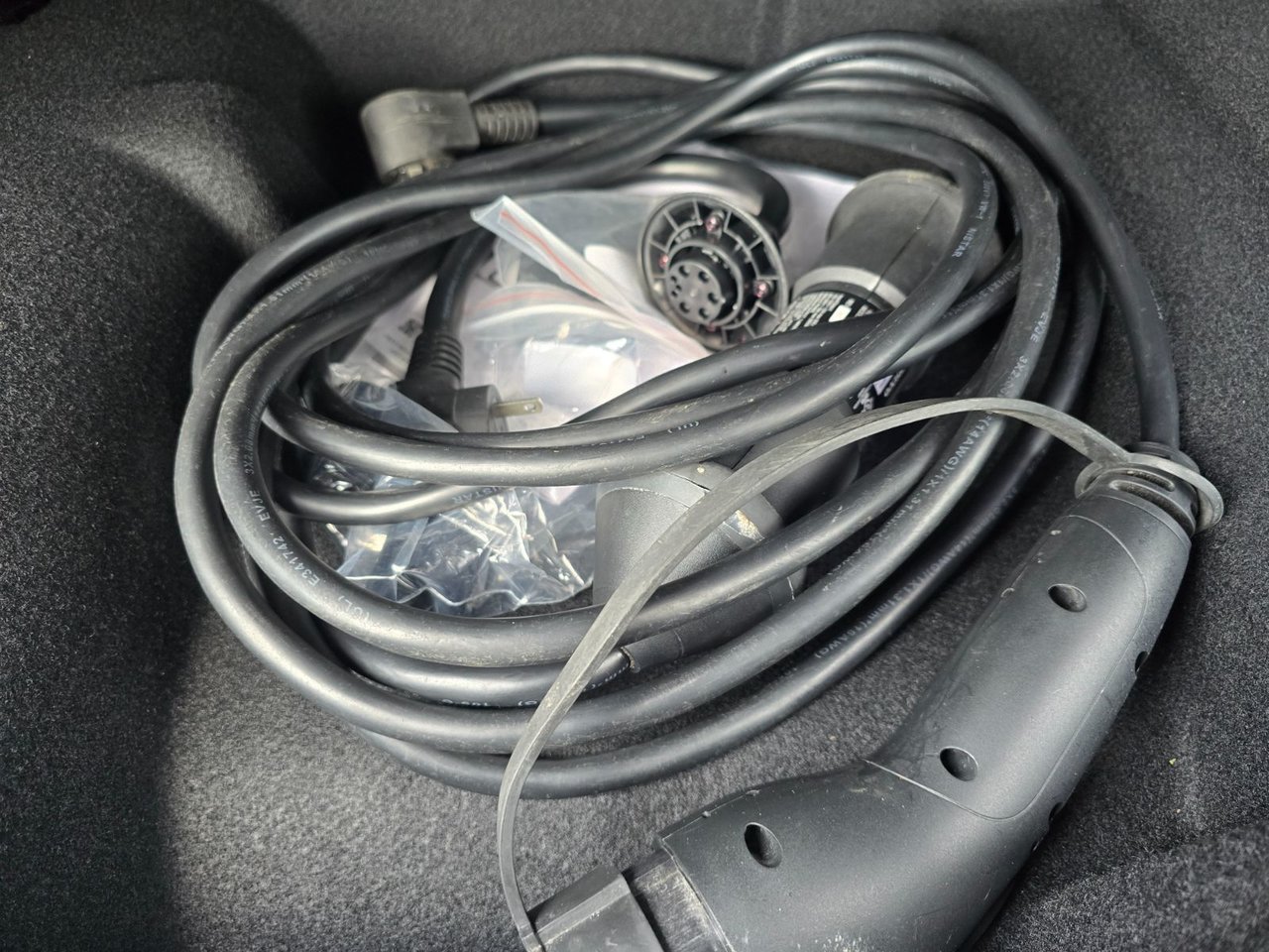 2024 Volvo XC90 RECHARGE PLUS BRIGHT THEME-14