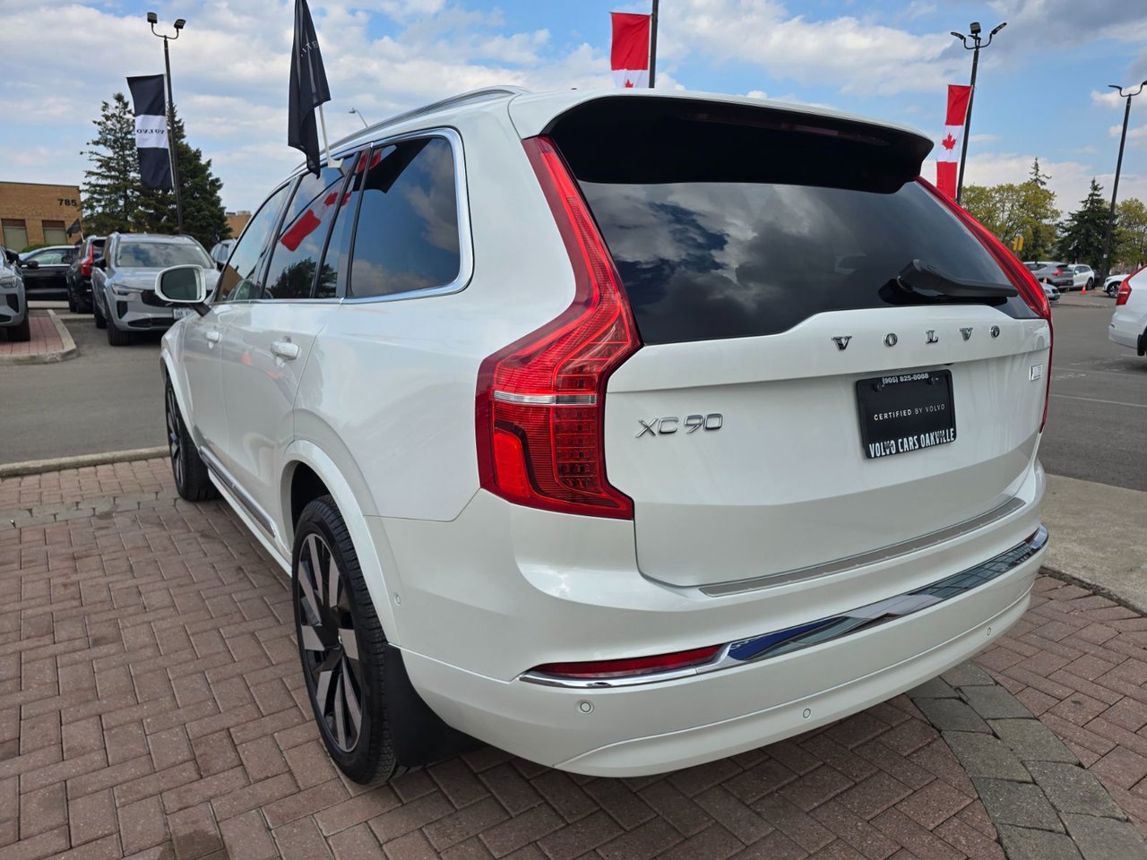 2024 Volvo XC90 RECHARGE PLUS BRIGHT THEME-11