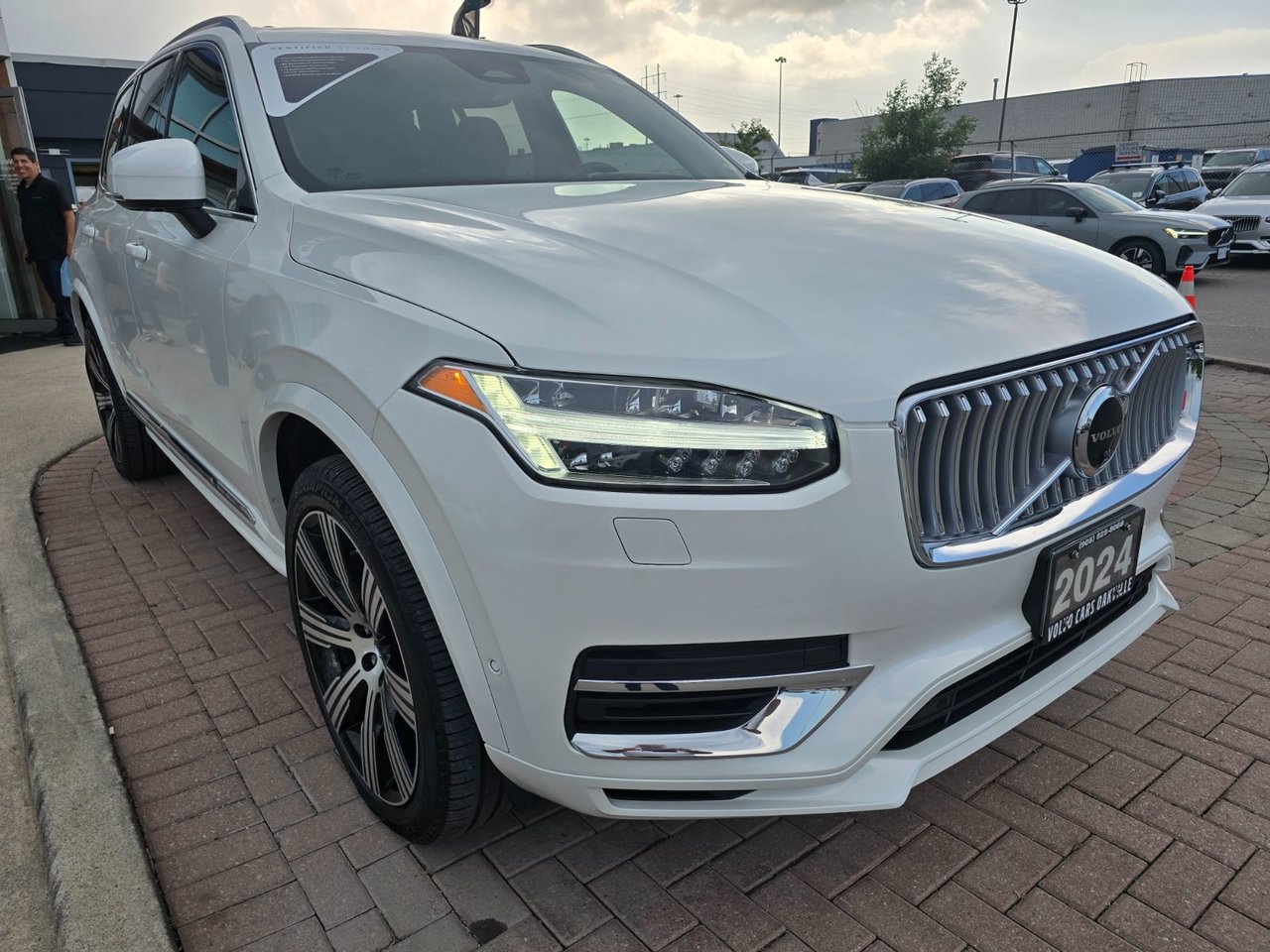 2024 Volvo XC90 RECHARGE PLUS BRIGHT THEME-5