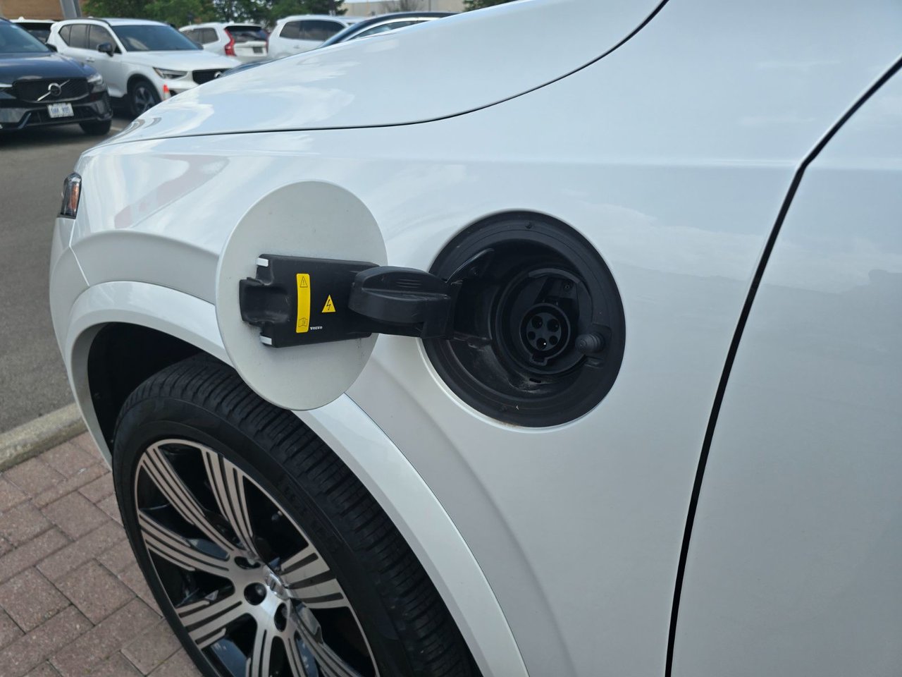 2024 Volvo XC90 RECHARGE PLUS BRIGHT THEME-13
