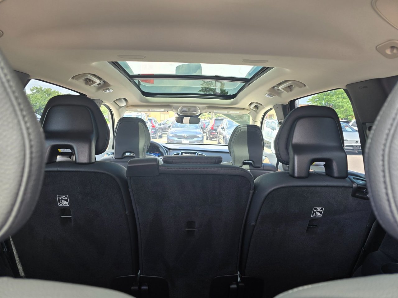2024 Volvo XC90 RECHARGE PLUS BRIGHT THEME-6