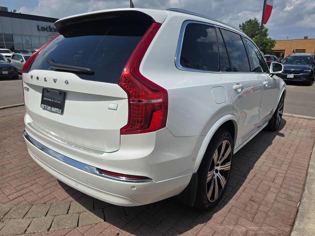 2024 Volvo XC90 RECHARGE PLUS BRIGHT THEME-16