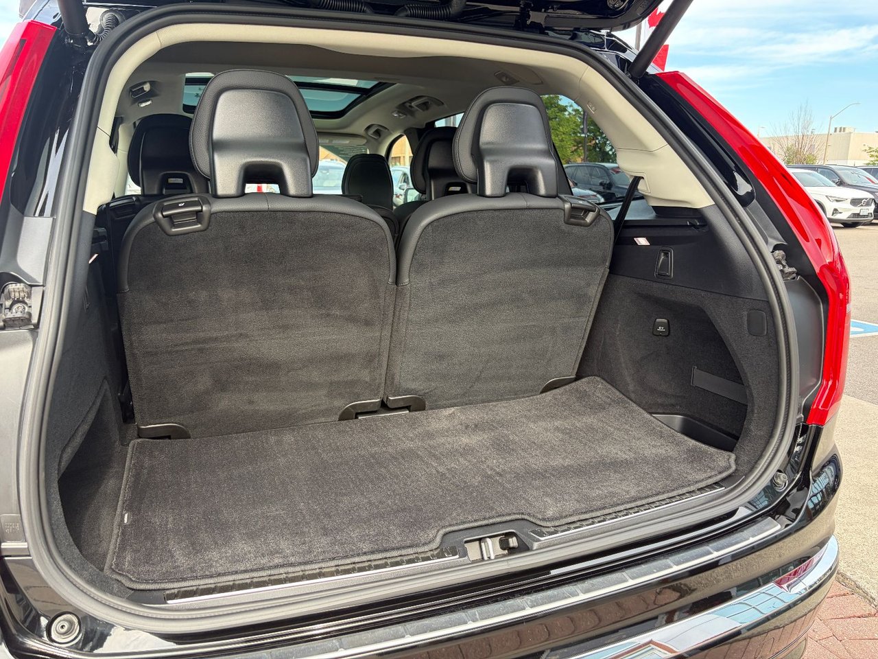 2024 Volvo XC90 RECHARGE PLUS BRIGHT THEME-18