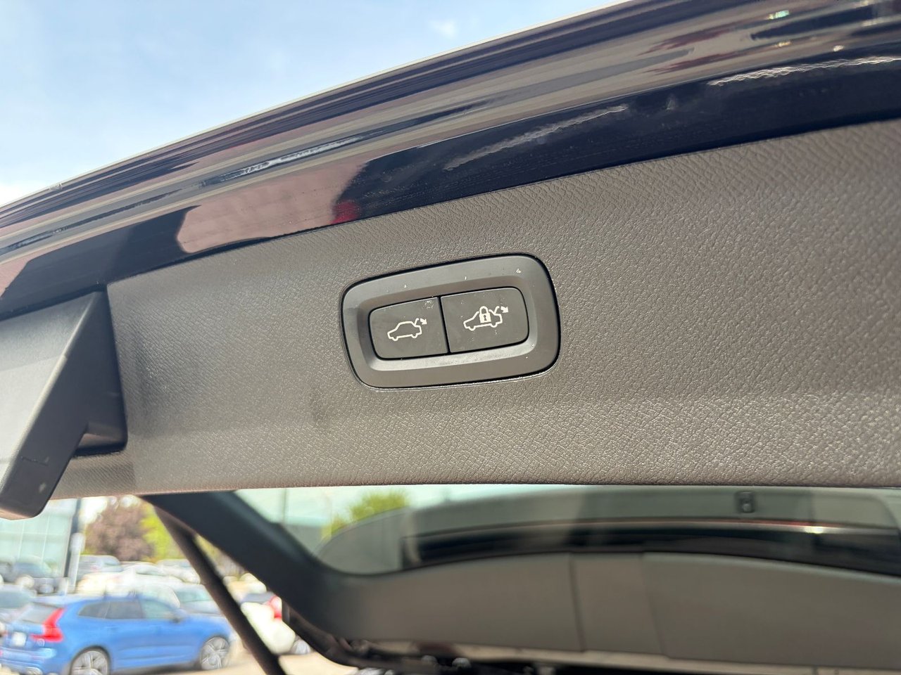 2024 Volvo XC90 RECHARGE PLUS BRIGHT THEME-16