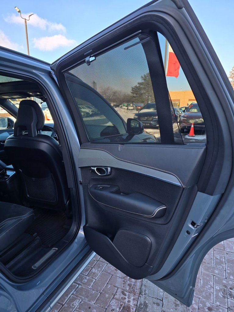 2022 Volvo XC90 R-DESIGN-19
