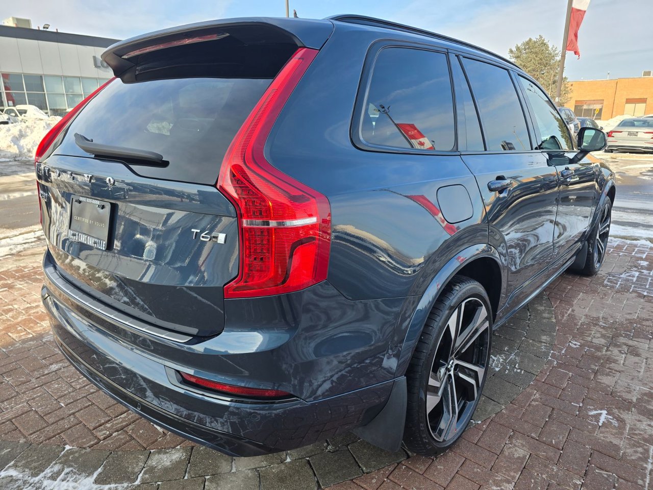 2022 Volvo XC90 R-DESIGN-14