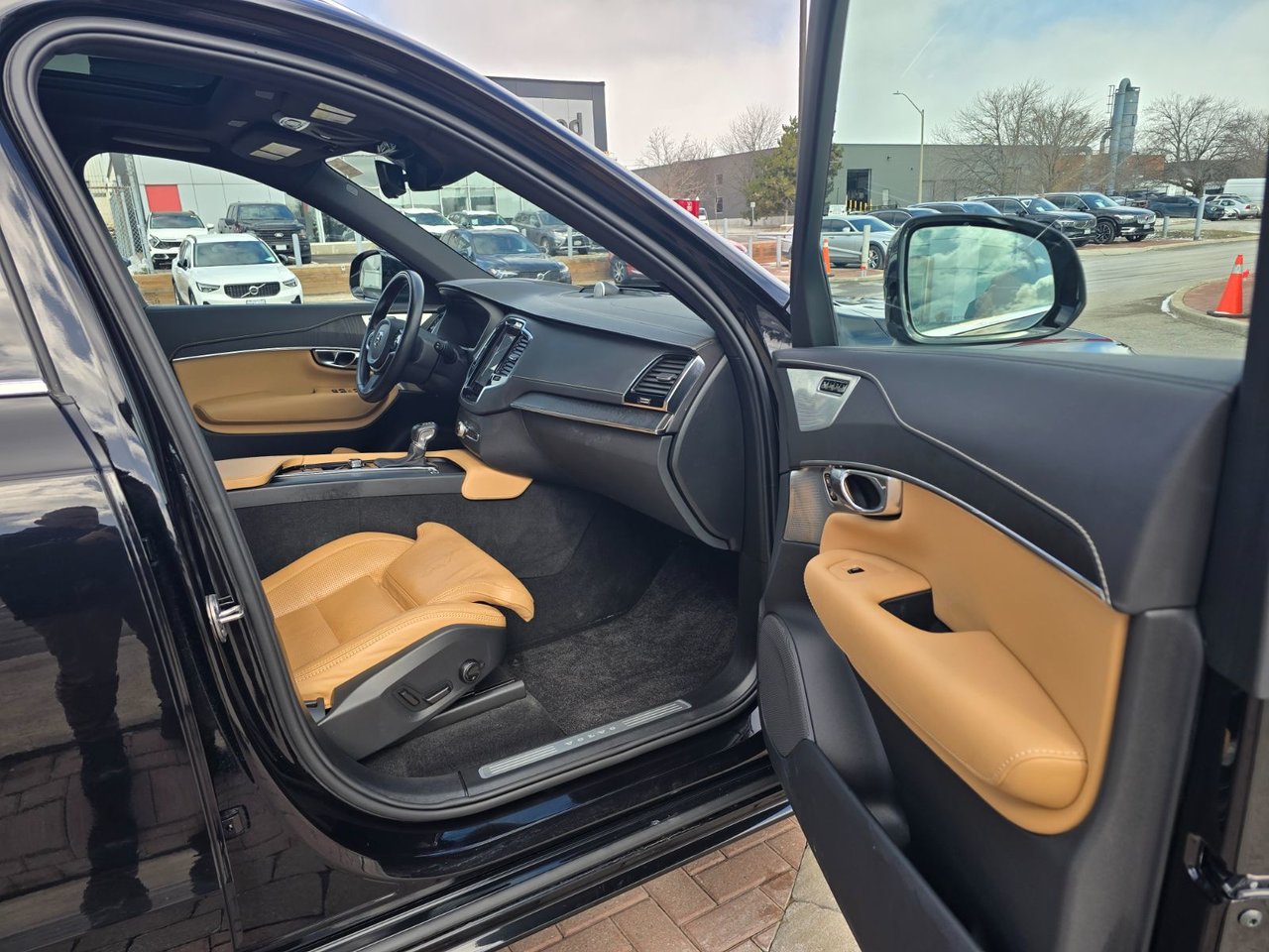 2022 Volvo XC90 INSCRIPTION-23