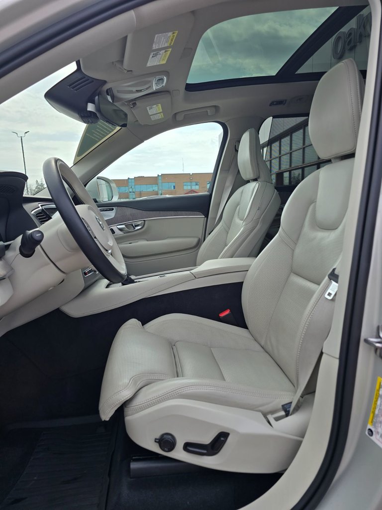 2022 Volvo XC90 INSCRIPTION-25