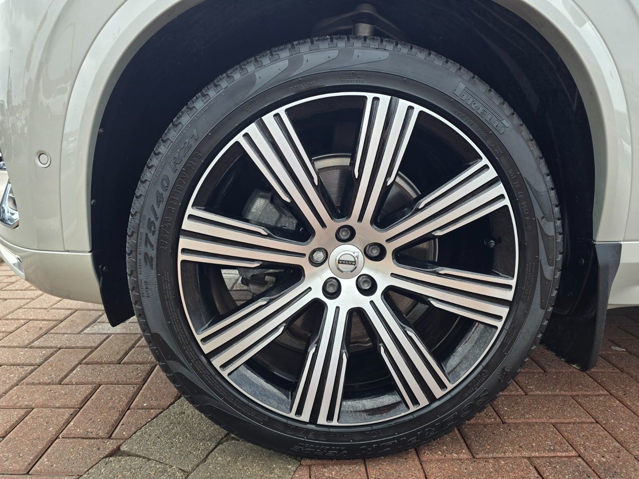 2022 Volvo XC90 INSCRIPTION-7