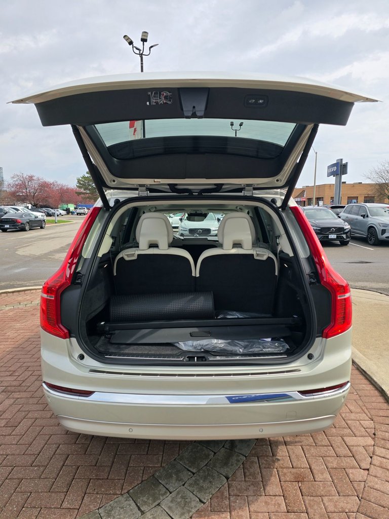 2022 Volvo XC90 INSCRIPTION-15