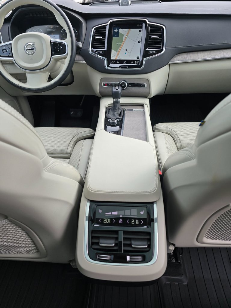 2022 Volvo XC90 INSCRIPTION-22